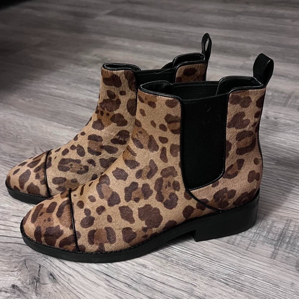 Cole Haan Women's Size 8.5 Mara Grand Chelsea Leopard Print Ankle Boots